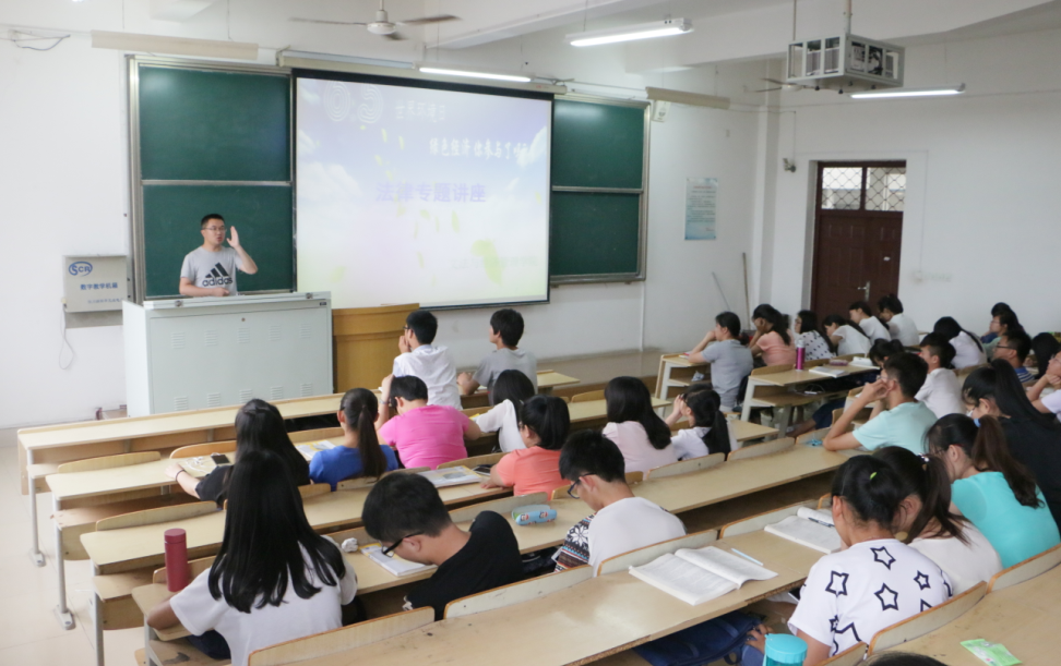 QQ截图20150610224623.png