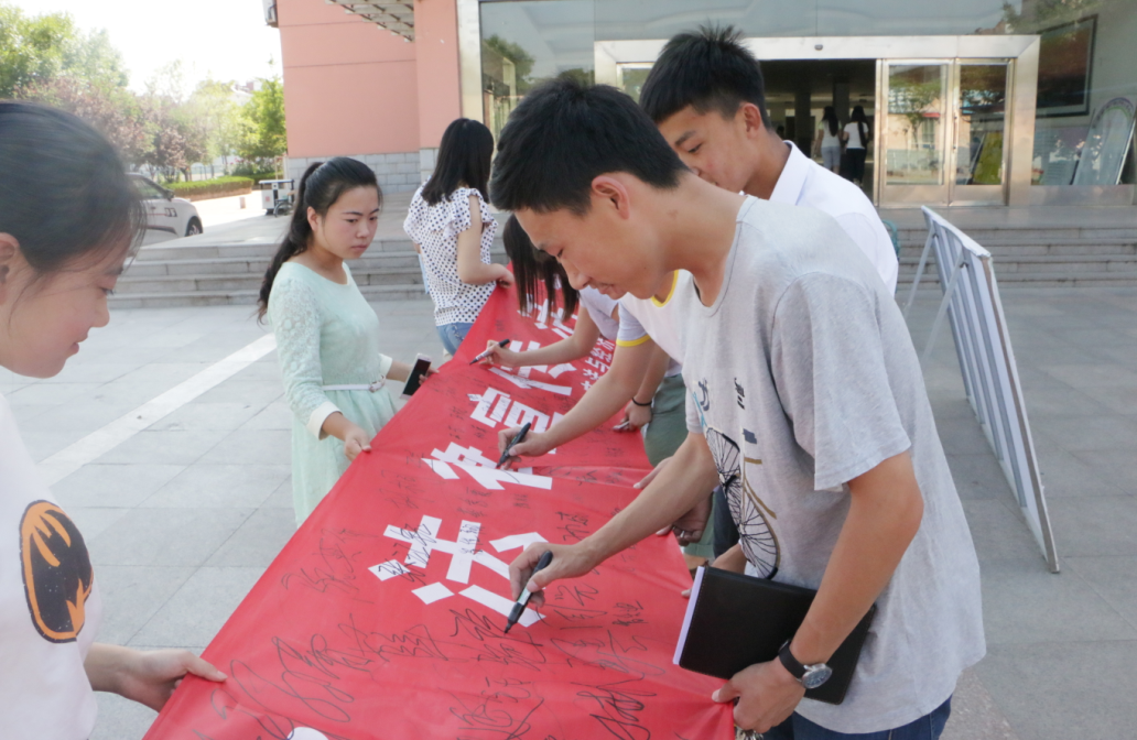 QQ截图20150610224645.png
