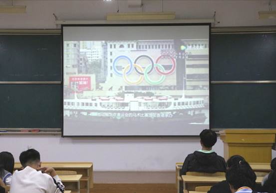 4938be5a2144de77b0300f1d57a3f95