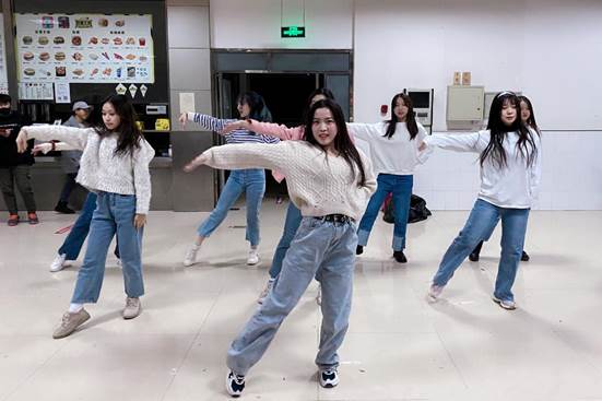 -76b269257fad86c6_mh1608510650147