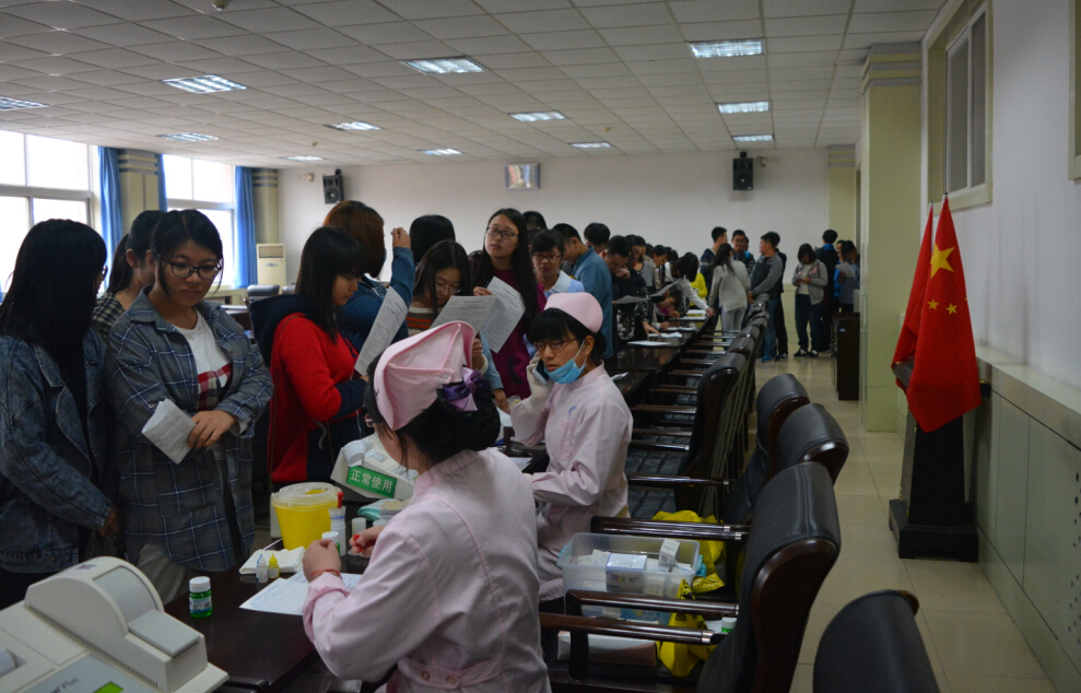 QQ截图20151027231613.jpg