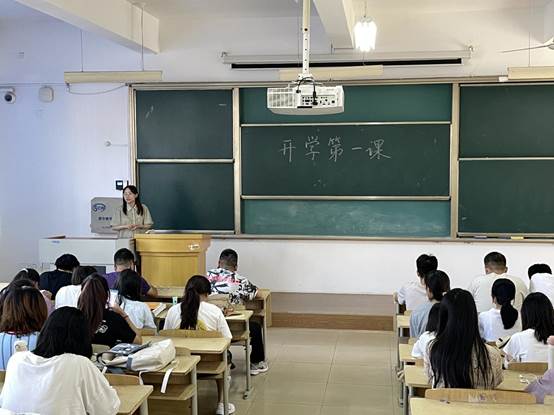 李昕如